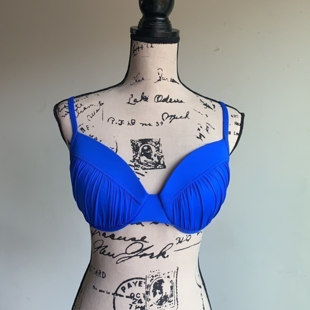 La Blanca royal blue bikini top